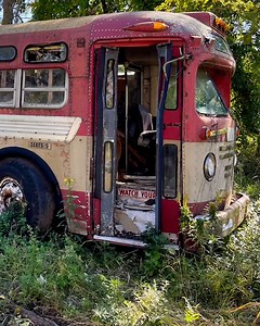 It's incredible they got this running again! 🚌👏 | LADbible