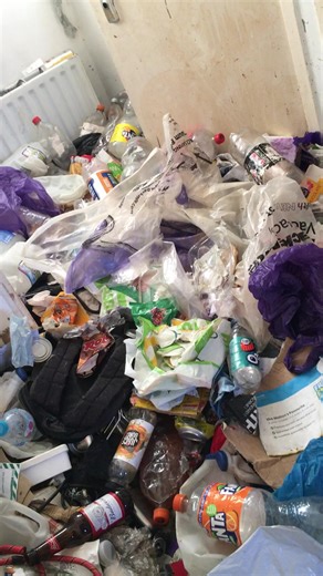 That time I kicked a door in and it bounced back 🤣🤣 had to shove the rubbish in to close the door #welcometowishaw #scottishtiktok #minger