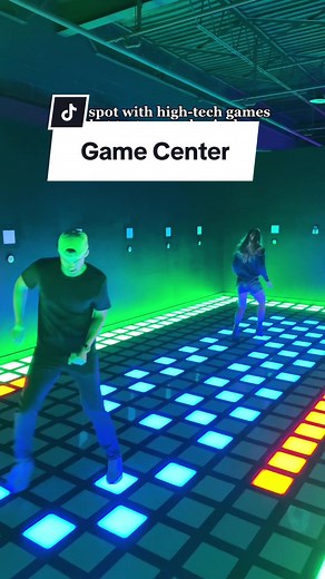 INTERACTIVE GAME CENTER 🏀 Activate Games just opened in Atlanta and it is such a FUN spot! We loved the amount of games you could play, there are over 100 different combinations of levels and game types! It was so easy to track scores via our electronic wristband and see how we compared to others on the live leaderboard 🏆 We LOVED the