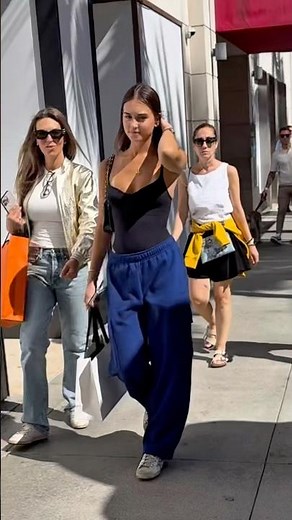 BEVERLY HILLS 4k, LOS ANGELES, walking tour of Beverly Hills California.