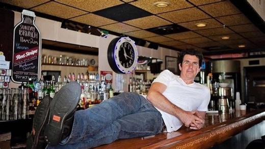 'Be more like Dave': Longtime Cincinnati bar honors owner's life after unexpected passing
