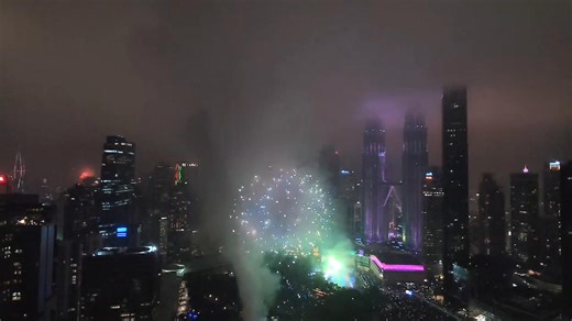 Full video of Fireworks Display during New Year 2026 celebration at PETRONAS Twin Towers | Ahmad Shihabuddin Muhammad