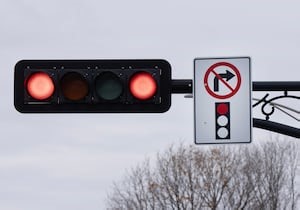 AI traffic lights helped fix a Quebec town’s gridlock. An expert says Toronto may not see the same success