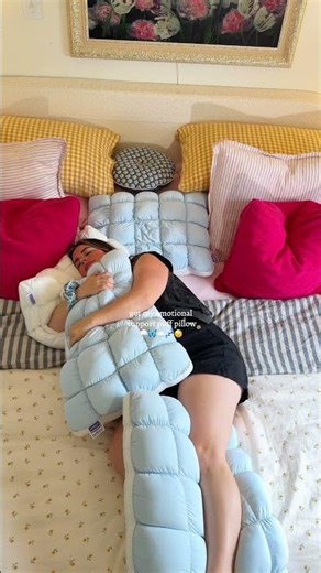 Puff pillow over everything 🌨️😴💤 Mellow Sleep #puffpillow #mellowpuffpillow #softpillow