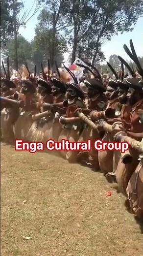 🇵🇬 Enga Traditional Dancers 🌺
