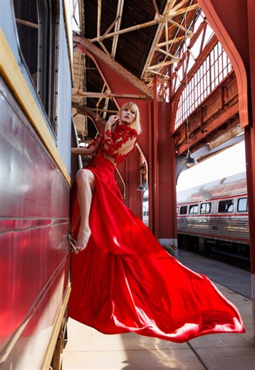 Hoping to meet new people this year! #sharingmyphotographyeveryday * I shoot weddings, portraits, family and corporate events 📸🙏