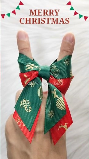 How to make simple easy bow | Christmas decorating ideas DIY ribbon bow | How to tie the perfect bow