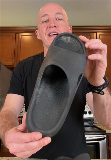 Explore Crocs Mellow Recovery Slides: Comfort and Style