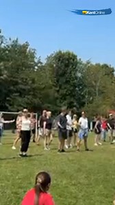 93K views · 1.2K reactions | This is impressive! Parents spent weeks rehearsing this surprise dance performance for pupils on the last day of term at Shepherdswell Primary School near Dover 朗 | KentOnline News | Facebook