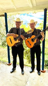 1.7K views · 4.8K reactions | Estos dos requintos le combinan muy bien a esta canción. 朗 . . #LosRelicariosOficial #SomosLosRelicarios #MusicaGuascaMedellín #MusicaPopularMedellín #LosRelicariosDeJoséMuñoz #LosRelicarios #MusicaParrandera #MusicaCarrilera #ComunidadLosRelicarios #LegadoLosRelicarios #ElRelicario | Los Relicarios con Jose Muñoz | Facebook