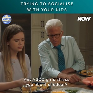 Welcome to internet slang 101 with Ted Danson and Mr Mayor. | NOW