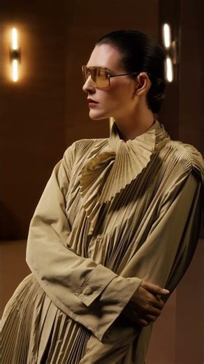 𝐅𝐄𝐍𝐃𝐈 FW25 | Fendiness rectangular mask-shaped eyeglasses