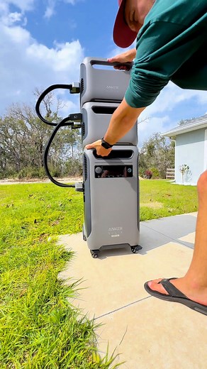 280K views · 2.9K reactions | Power outage? You won’t even notice. ⚡ The Anker SOLIX F3800 Plus isn’t just a solar generator—it’s your ultimate backup plan. Stay in control, keep everything running, and handle business like a pro.  #Anker #AnkerSOLIX #backup #outage #backuppower #Blackout | Anker SOLIX | Facebook