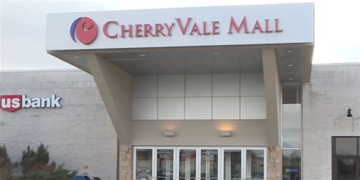 CherryVale Mall gets ready to welcome the Easter Bunny