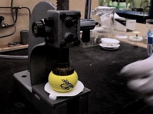 Video: Fabrication of Uniform Nanoscale Cavities via Silicon Direct Wafer Bonding