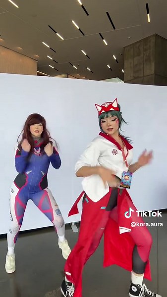 Emotional Moments After WeebCon: Overwatch Cosplay