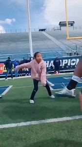 Mini ankle breaker (🎥 @_kidwilliams_) | Cleveland Browns on CBS Sports