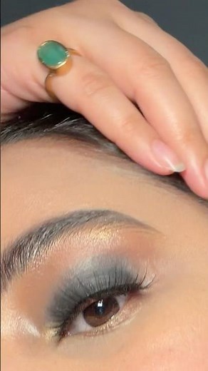 Easy Step-by-Step Glam Smoky Eyes| Black Smokey eye Makeup Tutorial