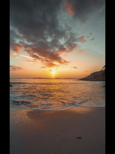 ?!?! (@arielp148)’s videos with