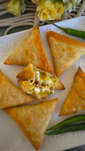 The Kitchen Girl | Cheese Samoosa Makes 16 large or 24 small samoosas 1 cup Mozarella cheese (grated) 1 cup Gouda cheese (grated) 1 cup White Cheddar Cheese... | Instagram