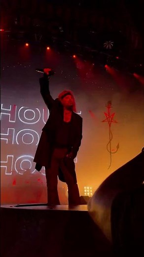Motley Crue - Shout at the Devil #motleycrue #concert #livemusic #hardrock #live