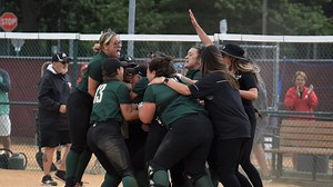 'Mission accomplished': GNB Voc-Tech softball tops Middleboro to win state championship