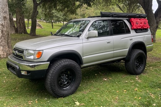 No Reserve: 2000 Toyota 4Runner SR5 4WD