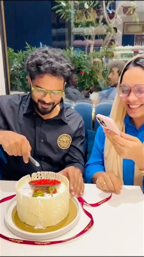 Surprise birthday gift 🥳to my brother 🫂😍#happybirthday #shortvideo #tiktok #trending #shortvideo