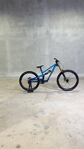 What a head turner 🥵 Whether you’re a park rat or an aspiring World Cup racer, the Collosus DH9 is the bike for you. We’ve worked hard to make this bike a double threat and we feel we’ve nailed it 💙 | Polygon Bikes Worldwide