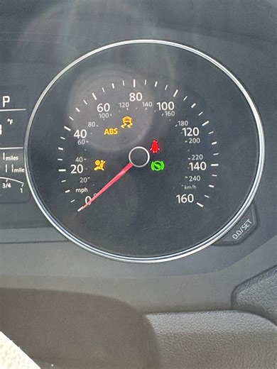 Car Problems | Just in case someone has to deal with this, this happened to a 2017 VW Jetta | Facebook