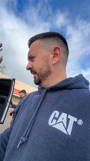 Dimas (щасливчик) on Instagram: "Якісний ремонт без компромісів 🔧 📩 Пишіть у приват для замовлення 📍 Bay Area ✅ Free estimate Quality handyman services 📩 DM for bookings 📍 Bay Area ✅ Free estimate"