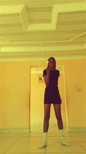 Slender by nature (@slender.by.nature09)’s videos with original sound - Slender by nature