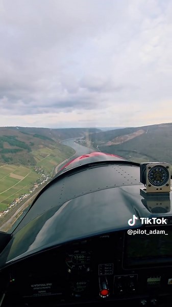 #😈 #😎 #pilot #pilotadam #pasja #adrenalina #relaxing #reset #relaks #chill #air #flypシ #police