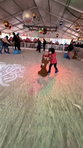 4.9K views · 39 reactions | Teaching my kids how to figure skate ⛸️ it’s their first time skating they did so good  #dayinthelife | Todays Toddler | Facebook