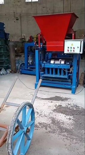 operation video of QTJ4-40 block machine