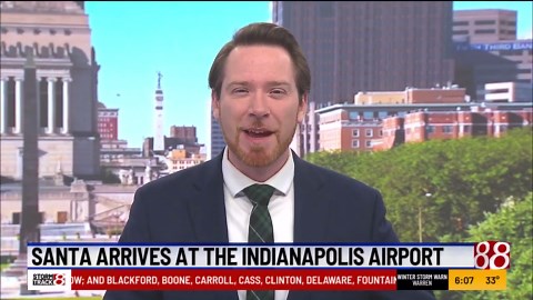 Santa arrives at the Indianapolis airport