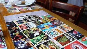 Un standing ovation para los mejores Longa Sliders  de #cinemabaroldsanjuan. Ven y pruébalos este weekend, tenemos #teatro y #cine. . .calendario del weekend. A Punto de llegar(cine) #Resoluciones(stand-up comedy). | Cinema Bar 1950 - Old San Juan | Facebook