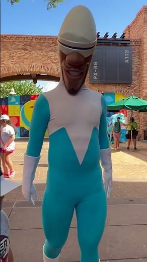 Meeting Frozone from the Incredibles Meet & Greet Pixar Place at Disney World