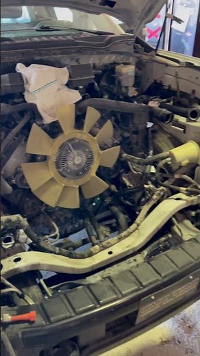 2020 ford f250 6.2 getting new radiator #automobile #fordperformance #mechanic #mechaniclife #diy