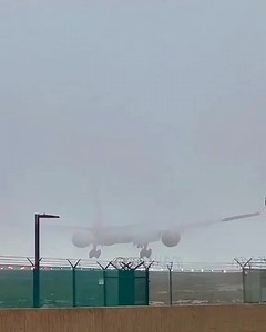 279K views · 7.4K reactions | Boeing 777 cockpit view। Start Boeing 777 watch carefully British Airways Boeing 777 #cockpitview #Boeing777 #britishairwayscrew #boeing #BritishAirways #aviation | The pilots | Facebook