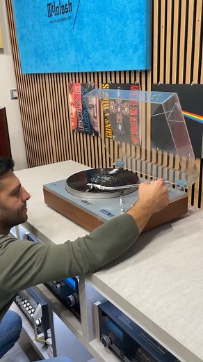 64K views · 1.5K reactions | Turntable Yamaha YP800 #yamahayp800 #yamahaturntable #yamaha #yamahaaudio #breathepinkfloyd #turntables #vinylrecord #ilovevinyl #hifivintage #hifidesign #pinkfloyd | Audio Video Hi Fi Torino | Facebook