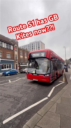 Route S1 departing Sutton Station with its BRAND NEW GB Kites! #youtubeshorts