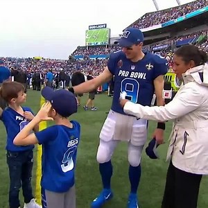 1.4M views · 5.4K reactions | WHAT DID I SAY ABOUT ROUGHHOUSING ON THE SIDELINE 藍 | ESPN | Facebook