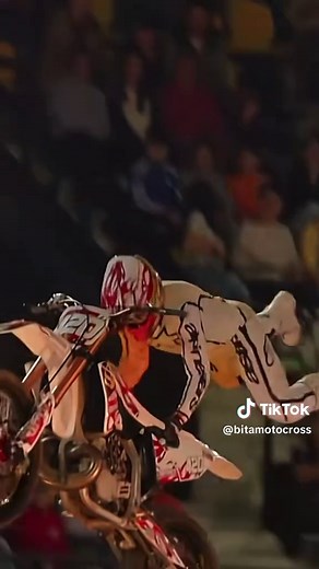 Mastering Motocross Freestyle with Double Backflips