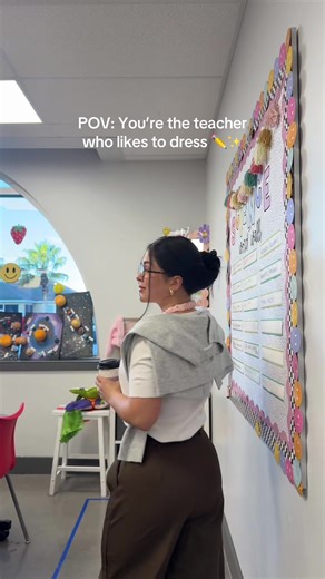 Stylish Teacher Outfit Ideas for Every Day