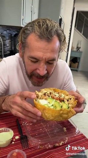 How to Eat a Tostada: The Right Way Revealed!