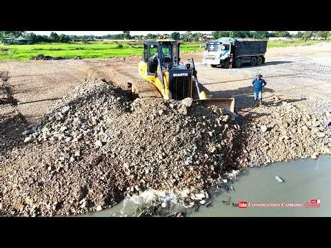 Perform Land Clearing Job! Shantui Dozer Pushing Gravel Fast & 25-Ton Trucks Fill Site