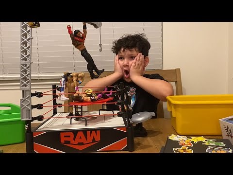 New Toy Friday: Unboxing WWE Action Figures & Kickout Action Ring! ‪@WWE‬