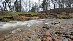 Erosion, weathering and mass movement - River processes - Edexcel - GCSE Geography Revision - Edexcel - BBC Bitesize