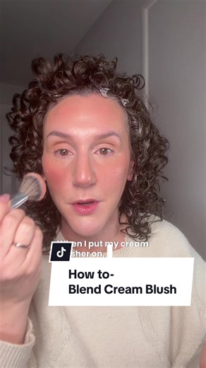 Part of the ‘How to’ series; How to blend cream blush without spreading it everywhere #makeupbykaty #over40 #over40makeup